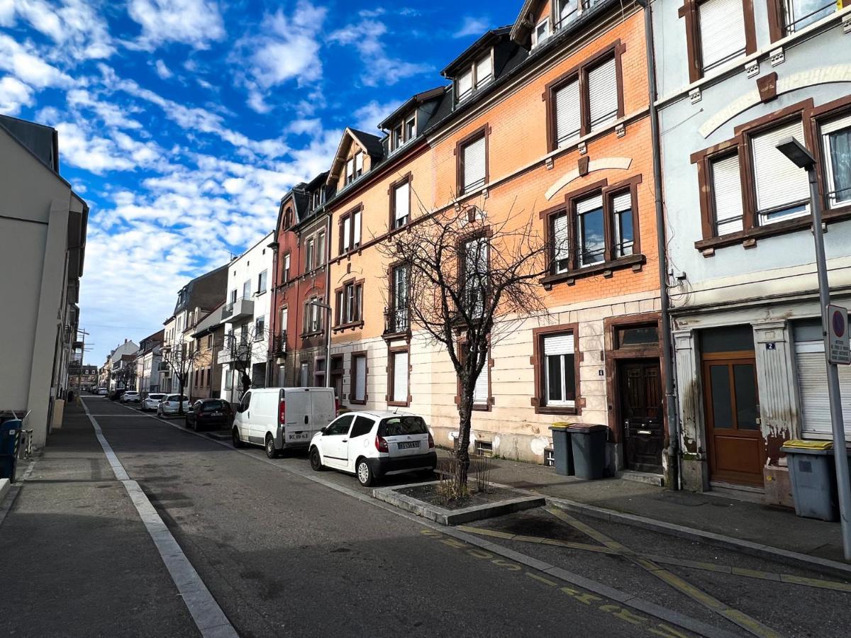 # Le 3 # Joli Appartement T3 Mulhouse Centre, Neuf, Calme Et Tout Equipe Eksteriør billede
