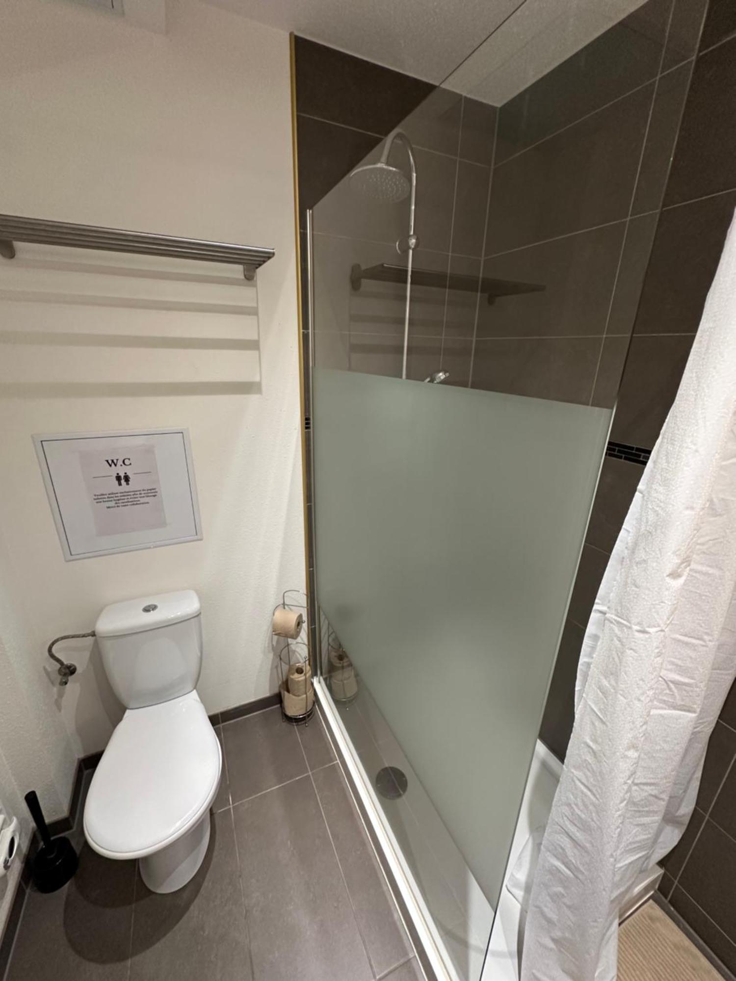 # Le 3 # Joli Appartement T3 Mulhouse Centre, Neuf, Calme Et Tout Equipe Eksteriør billede