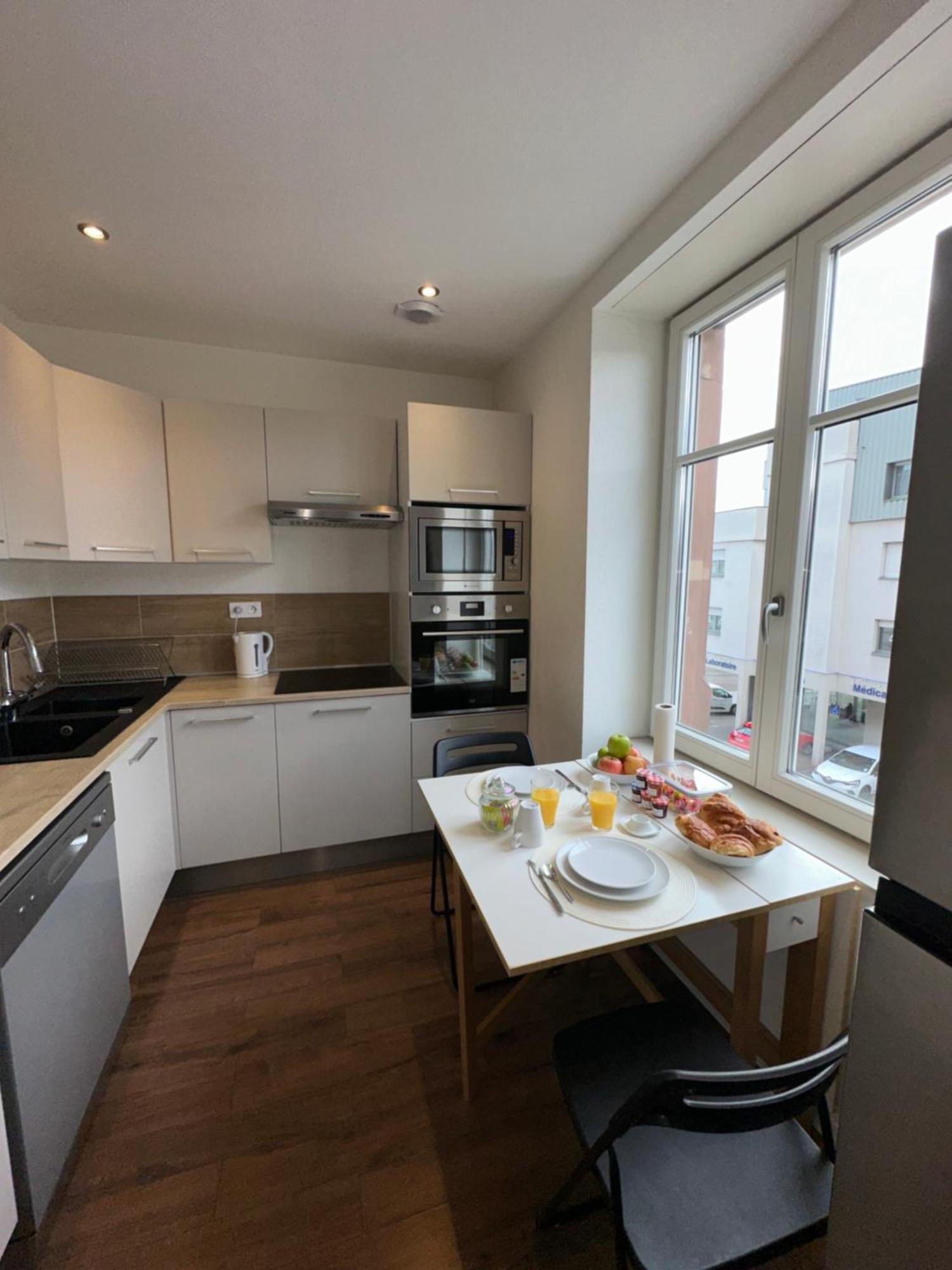# Le 3 # Joli Appartement T3 Mulhouse Centre, Neuf, Calme Et Tout Equipe Eksteriør billede